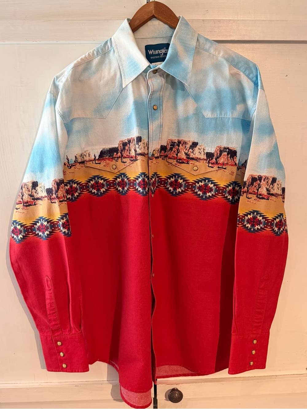 Retro Vintage Wrangler Desert Scene Southwest Print Western Shirt • Size: Large